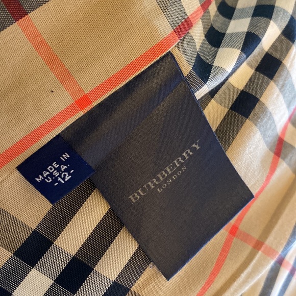 Authentic Burberry London hooded trench coat made in USA - Picture 5 of 7